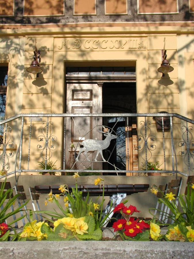 Gasthof Pension Zum Goldenen Hirschen Burgbernheim Екстериор снимка